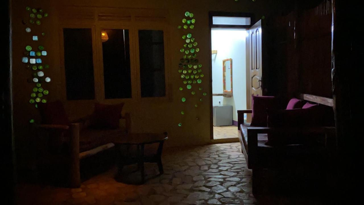 Afro Smile Hotel And Guest House-Jinja Ngoại thất bức ảnh