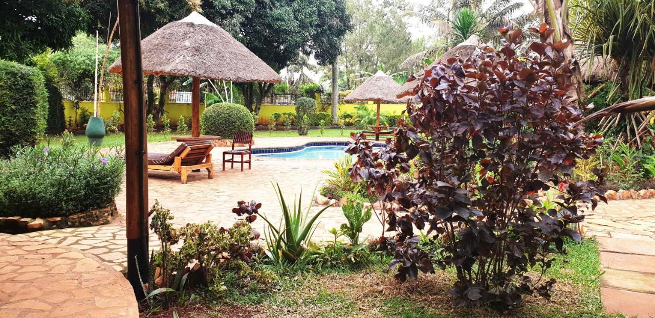 Afro Smile Hotel And Guest House-Jinja Ngoại thất bức ảnh