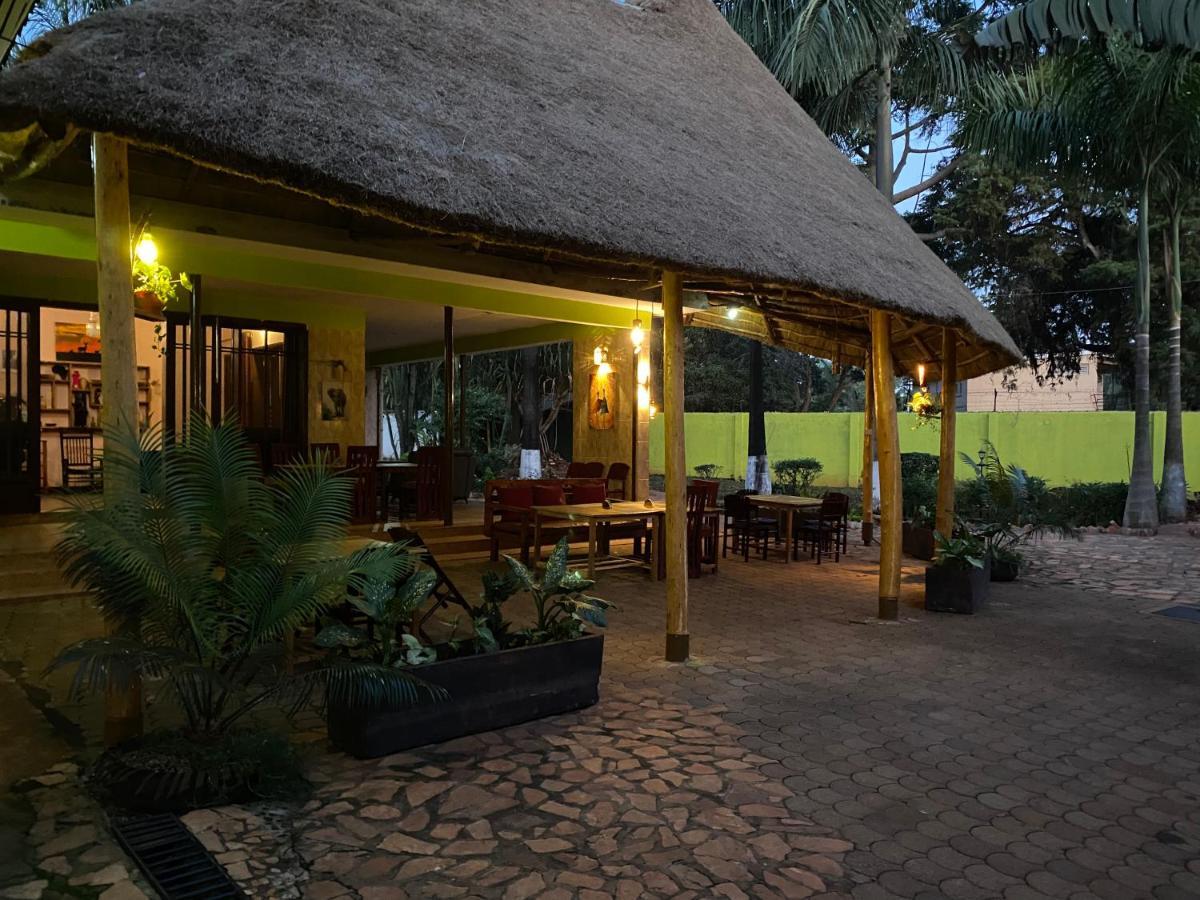 Afro Smile Hotel And Guest House-Jinja Ngoại thất bức ảnh