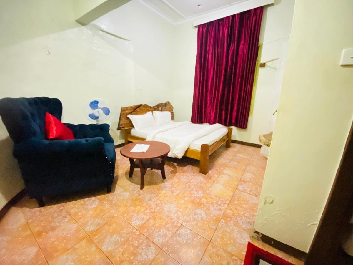 Afro Smile Hotel And Guest House-Jinja Ngoại thất bức ảnh