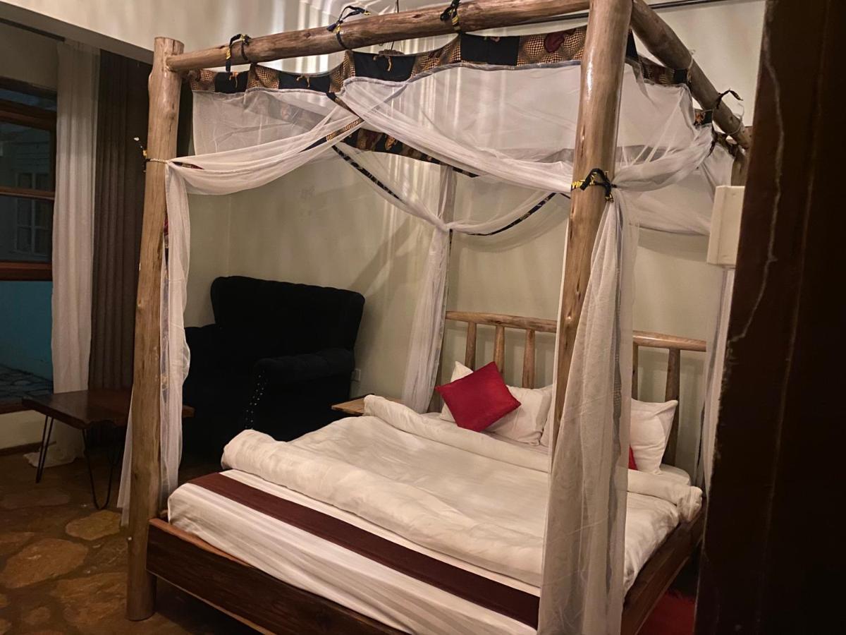 Afro Smile Hotel And Guest House-Jinja Ngoại thất bức ảnh